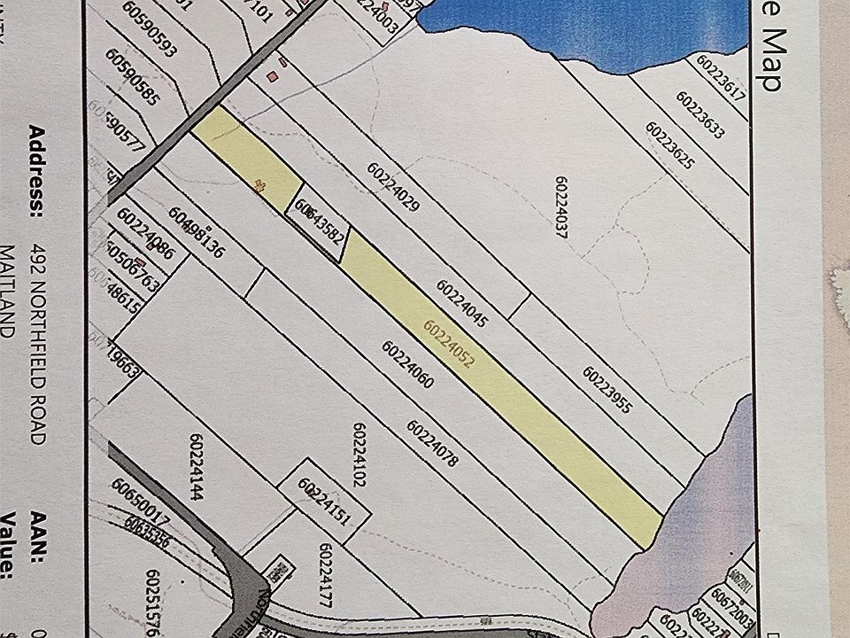 2nd image of 492 Northfield Rd