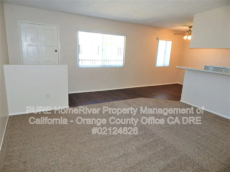 2 bed, 1.5 bath, 950 sqft, $2,700 — Photo 3