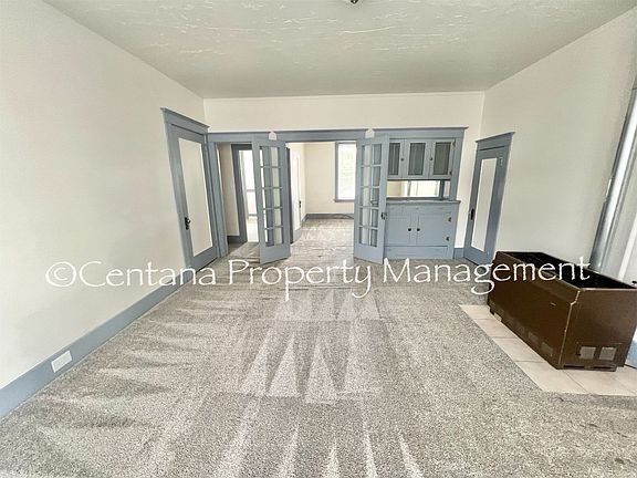 2nd image of 808-814 W Broadway St #808