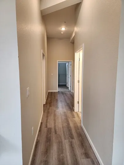 910 Broad St #104 — Photo 11