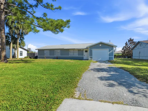 231 Americana Blvd NW, Palm Bay, FL 32907