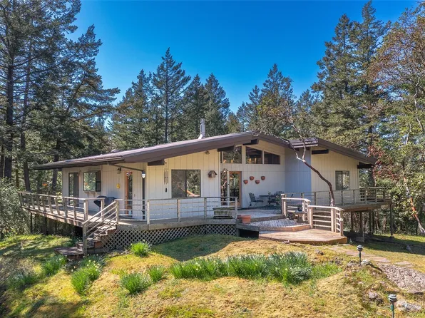 153 Exton Road, Orcas Island, WA 98245