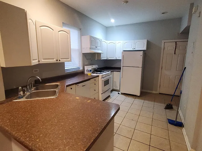 1502 N Monticello Ave #1 — Photo 3
