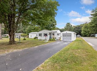 30 Pine Haven St, Saco, ME 04072
