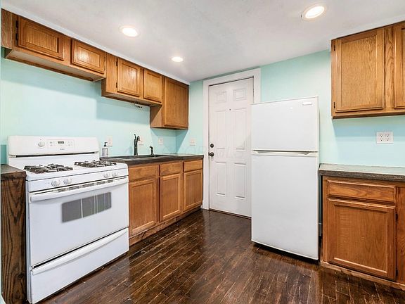 4th image of 24 N Princeton Ave