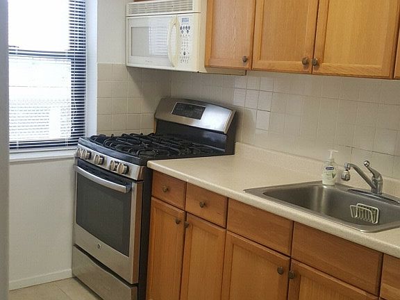 5th image of 216-05 48th Ave #1C