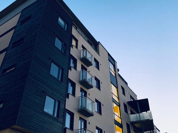 (undisclosed Address)