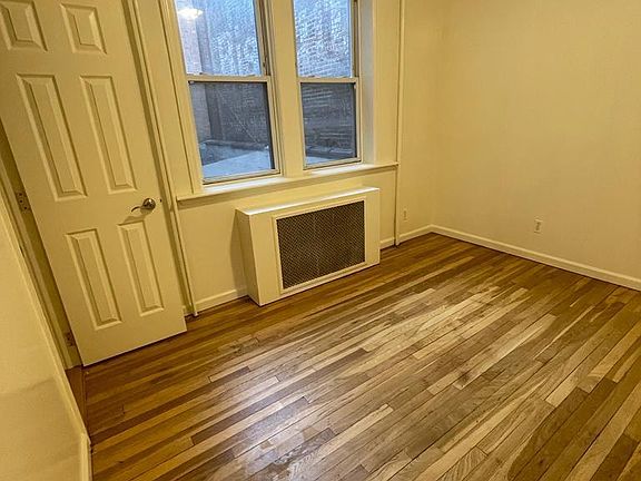 3rd image of 59 Mount Vernon Ave #3B