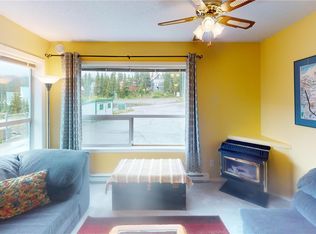 1105 Henry Rd #101, Courtenay, BC V9J1L0