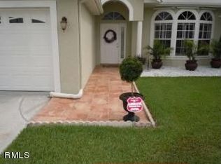 5835 NW Begonia Ave, Port Saint Lucie, FL 34986