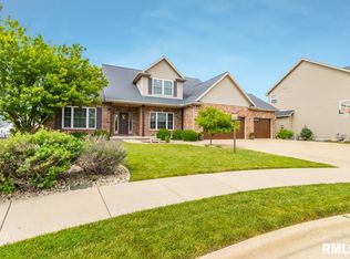 4011 W Crimson Rd, Dunlap, IL 61525