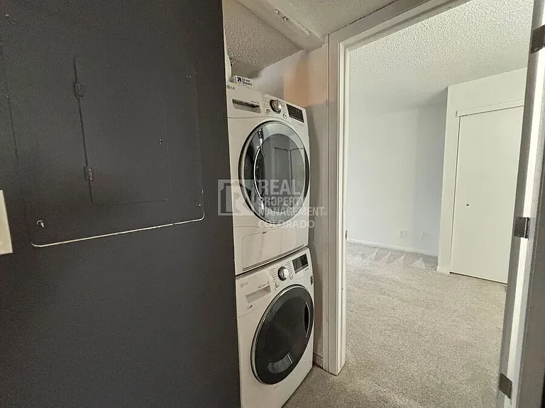 1127 Alcott St #C — Photo 10