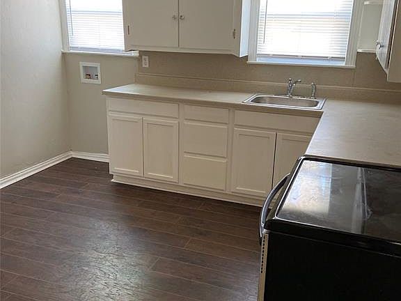 4th image of 1349 Lillius St