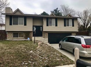 8355 S Grambling Way, Sandy, UT 84094