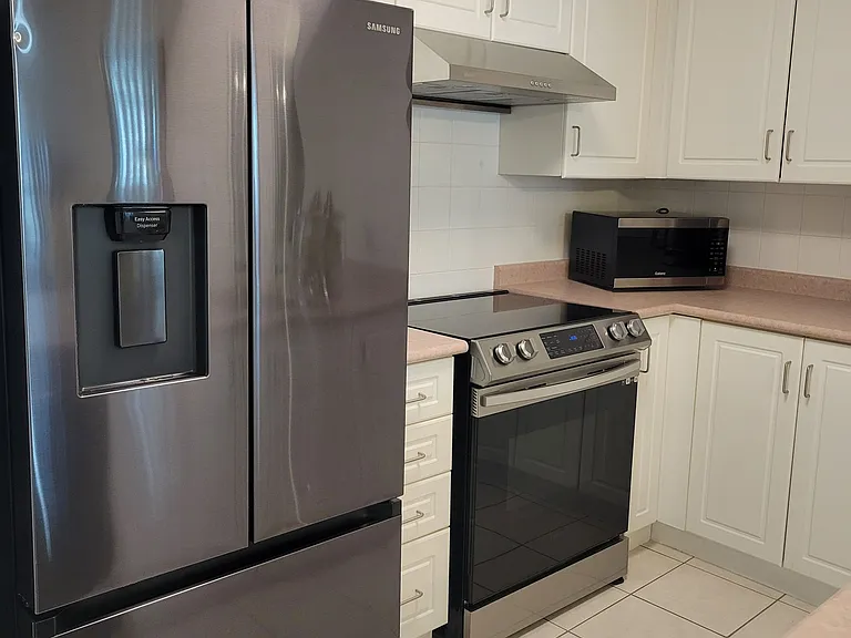 156 Enfield Pl #1801 — Photo 12