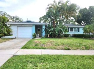 2871 Brookfield Dr, Largo, FL 33771
