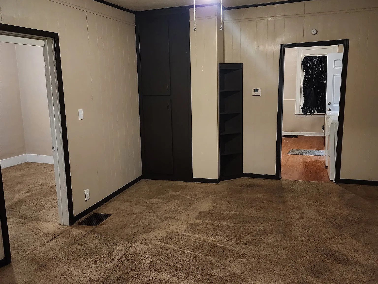 2 bed, 550 sqft, $1,150 — Photo 2