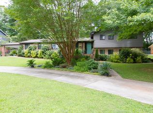 560 Spalding Dr NE, Sandy Springs, GA 30328