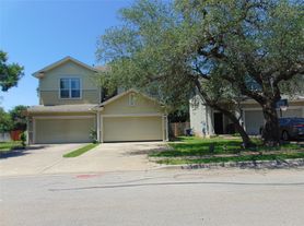 2405 Allred Dr, Austin, TX