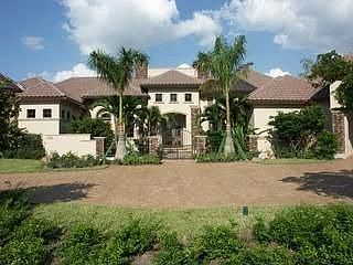 2nd image of 6517 Highcroft Dr