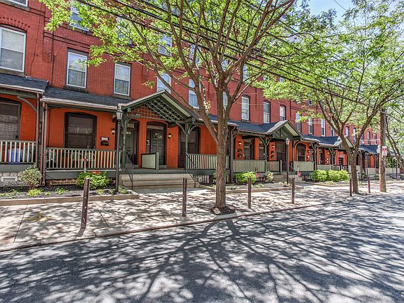 UCA 39th Sansom Wide