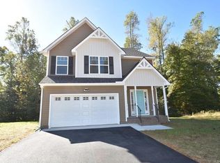 103 Central Crossing Ter, King William, VA 23106