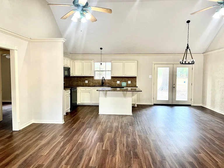 14385 Old Humble Pipeline Rd — Photo 10