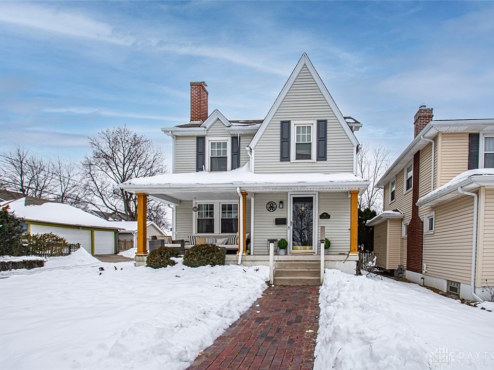 1st image of 15 Corona Ave