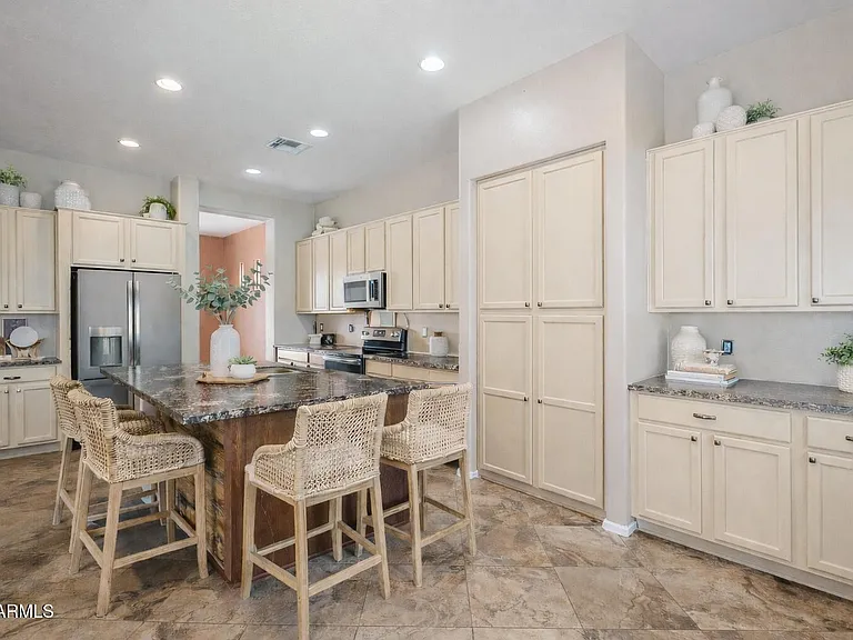 6922 S Black Hills Way — Photo 10