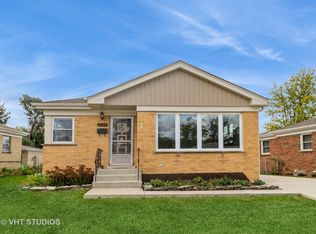 2122 Boeger Ave, Westchester, IL 60154
