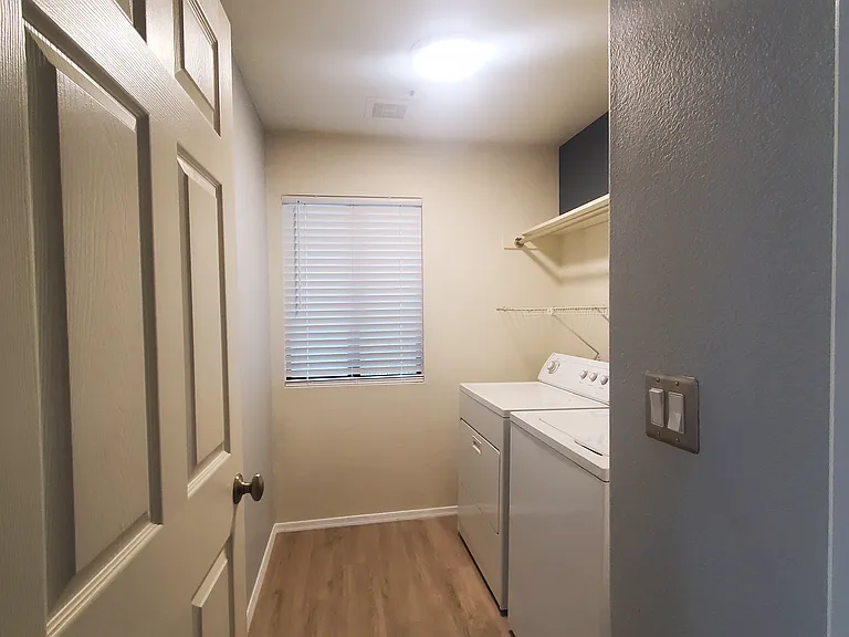 1001 W Antilles Dr — Photo 27