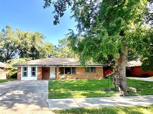 1601 Easthaven Dr, Pasadena, TX 77506