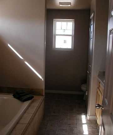4th image of 1197 W Caswell Avenue Brk