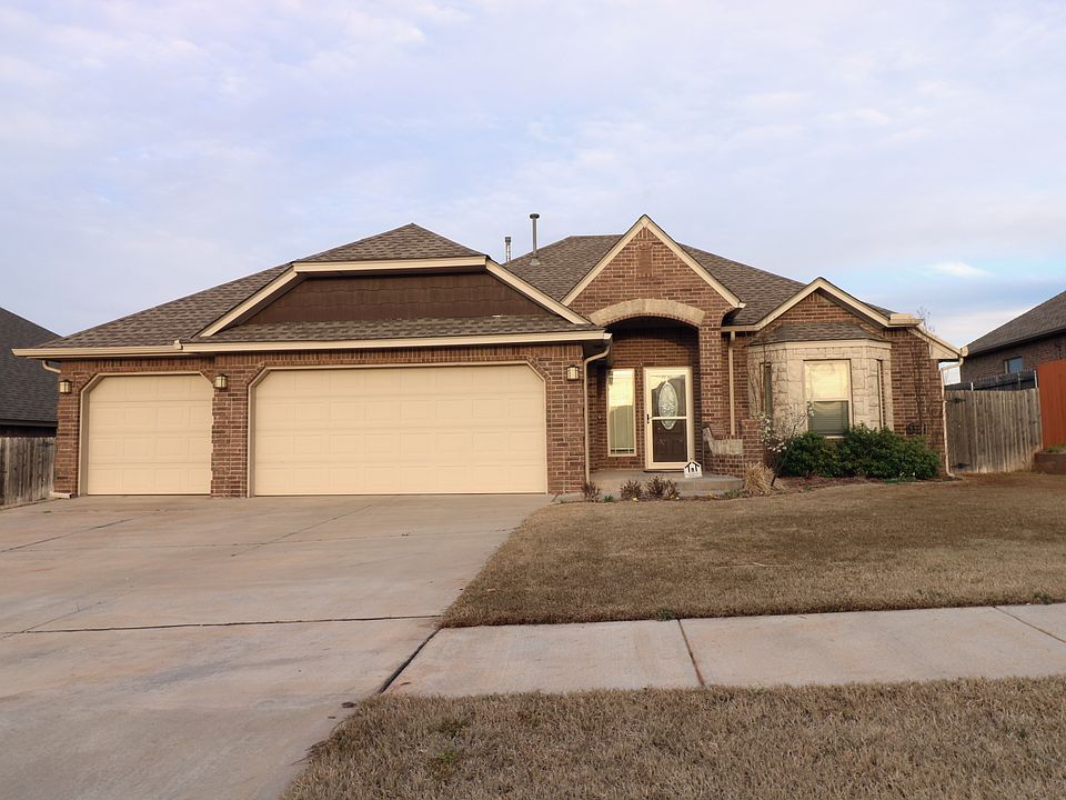 1st image of 413 Starshine Dr