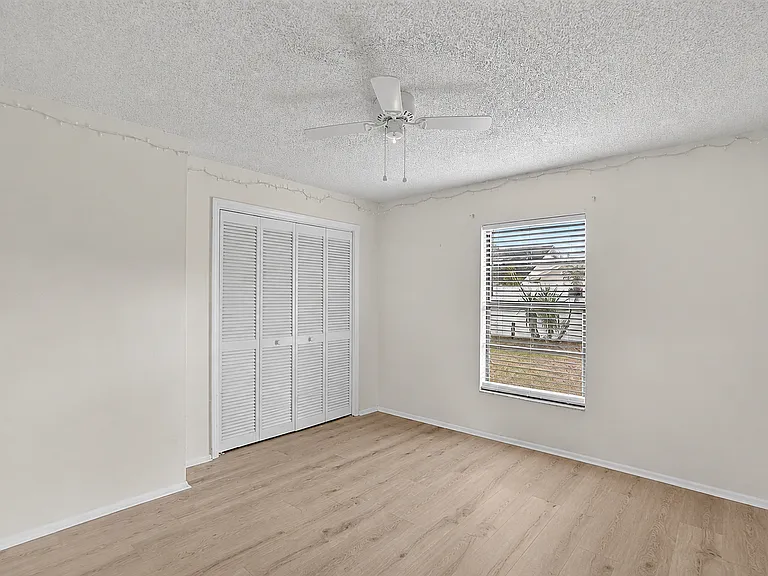 11005 Kenbrook Dr — Photo 13