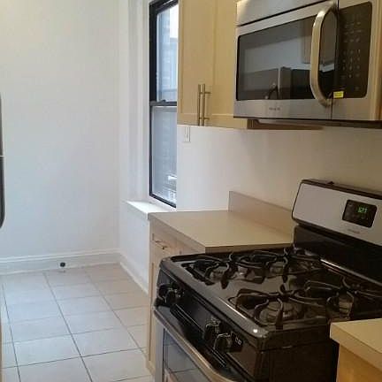 2nd image of 4309 47th Ave APT 6I