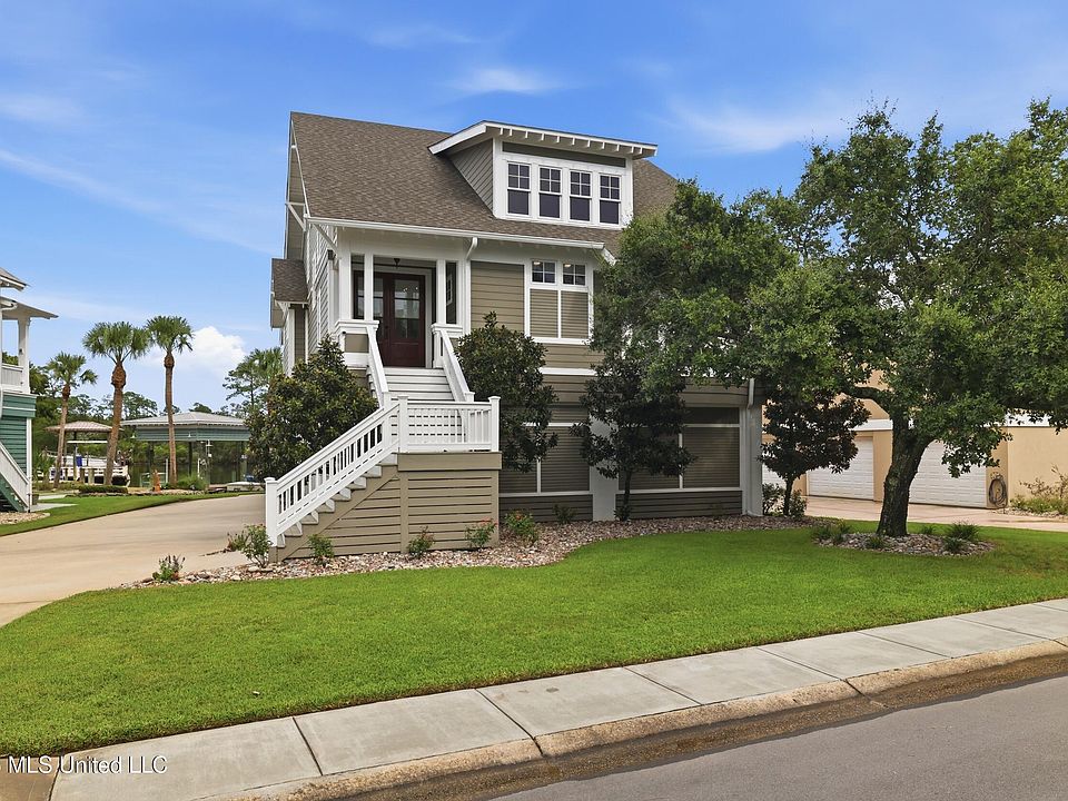 1st image of 68 Bayou Cir