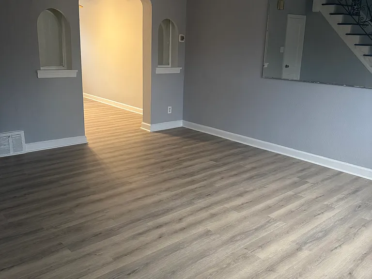 4312 Vista St — Photo 10