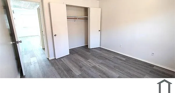 6514 Hackel Dr — Photo 8