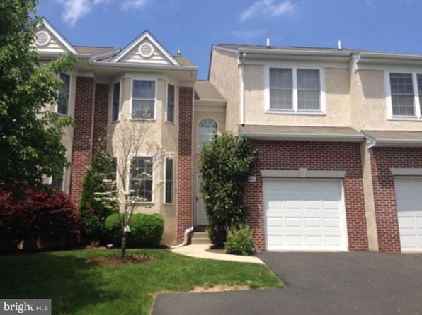 810 Manchester Dr
