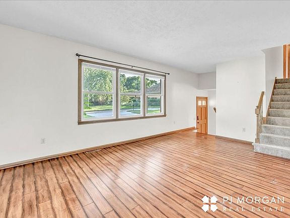 4th image of 12536 Shirley St