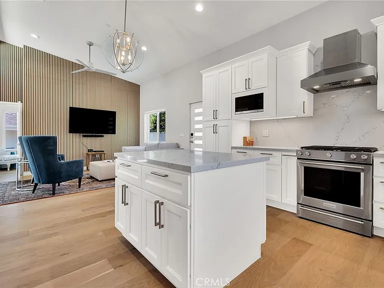 15 Lantana Pl #A — Photo 14