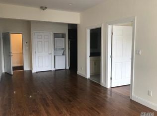 157 Post Ave APT 204, Westbury, NY 11590
