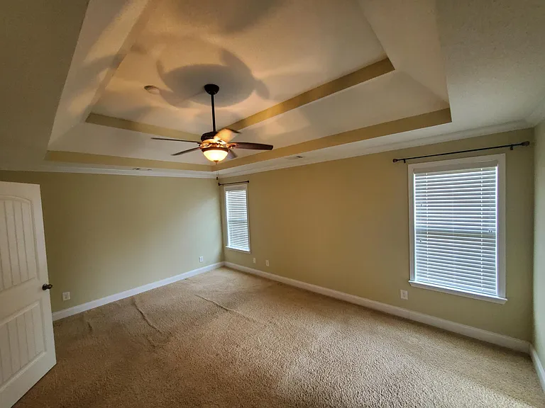 109 Norfolk Cir — Photo 11