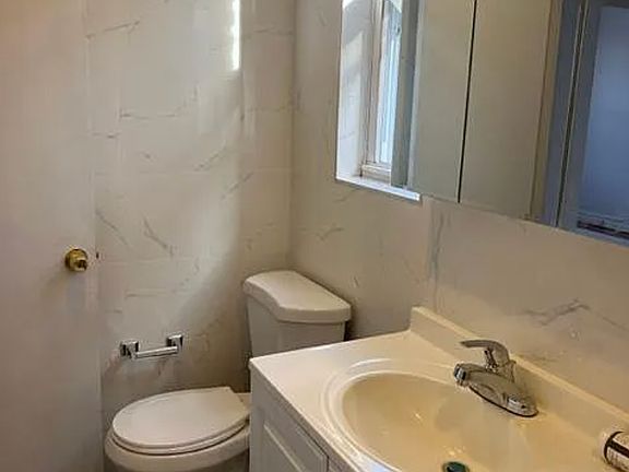 2nd image of 16XX Yates Ave #2