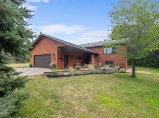 10637 E Shore Dr, Merrifield, MN 56465