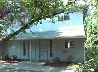 17037 SW Merlo Rd, Beaverton, OR 97006