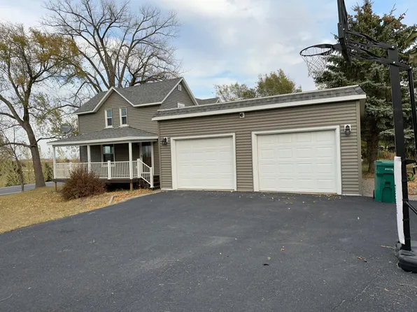 5001 5th St, Lake Park, MN 56554