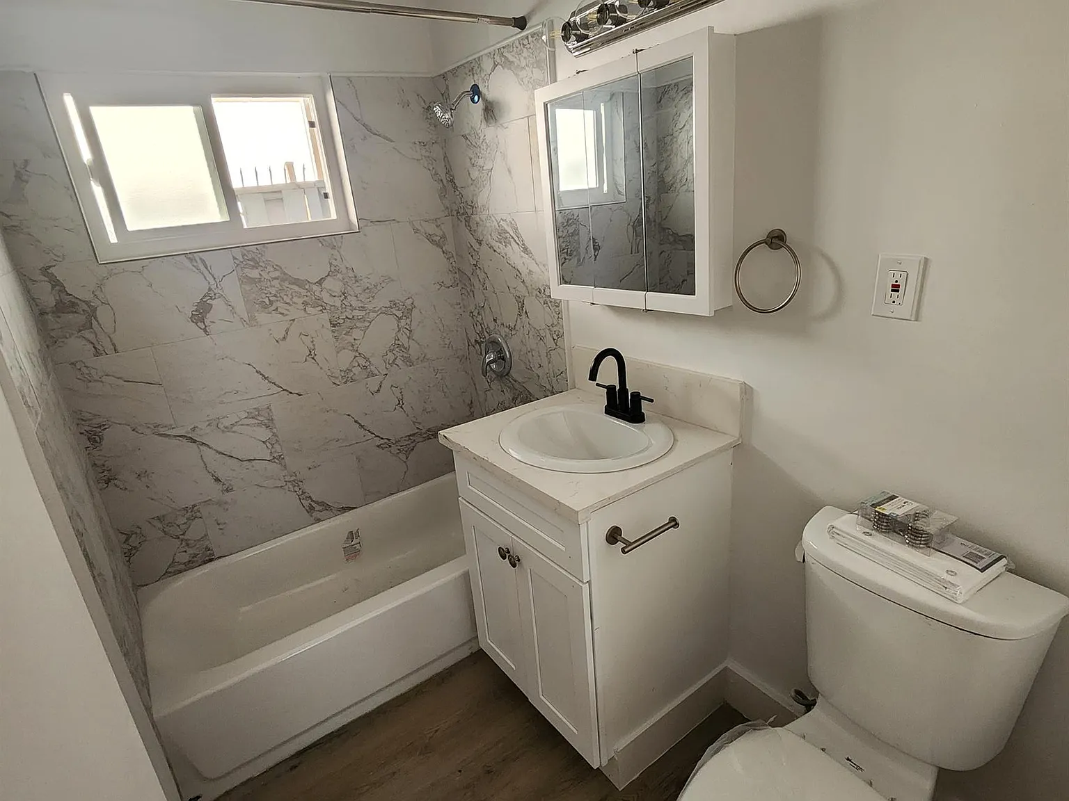 10341 Zelzah Ave — Photo 4