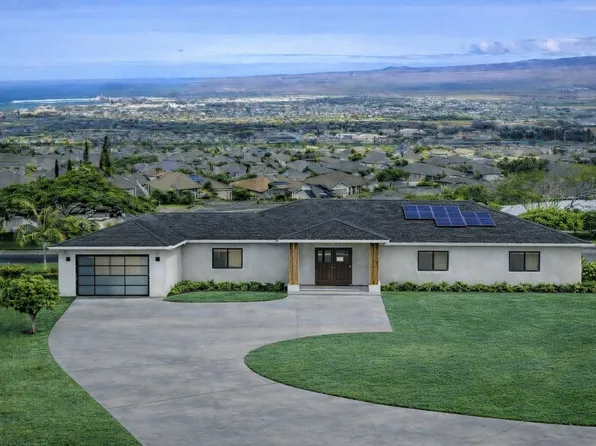 124 Hopoi Pl, Wailuku, HI 96793